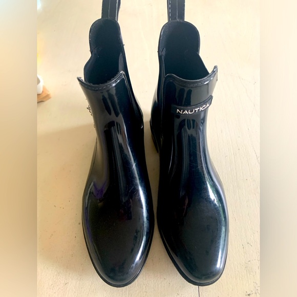 Nautica Rain Boots - Picture 1 of 3